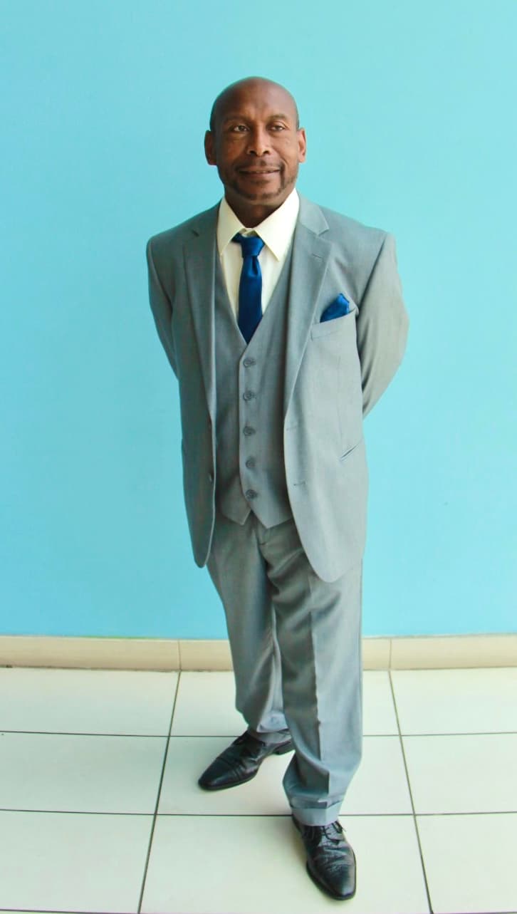 Robert Happyfeet Hernandez